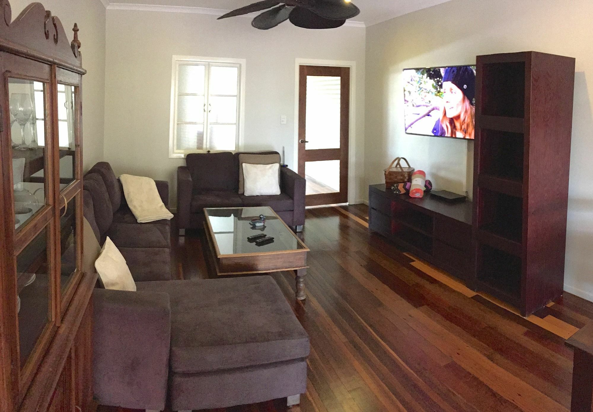 Aparthotel Five 3 Five Urangan Exteriér fotografie