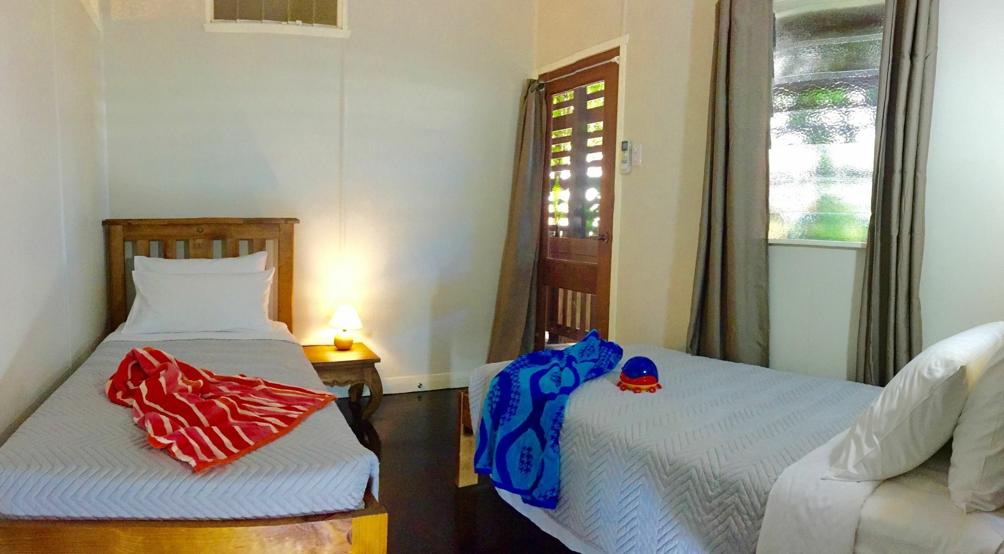 Aparthotel Five 3 Five Urangan Exteriér fotografie